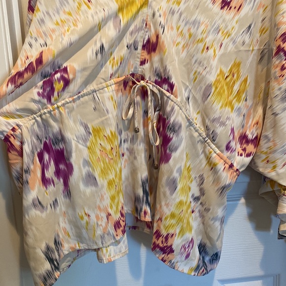 Beautiful, medium, Entro top - Picture 5 of 6